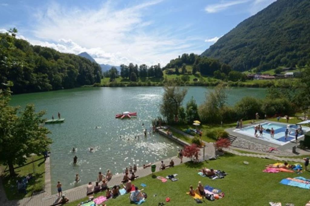 Lakeview Family Apartment Ringgenberg Bagian luar foto